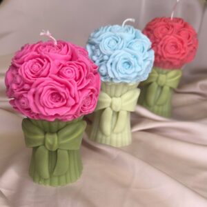 Świeca bukiet róż