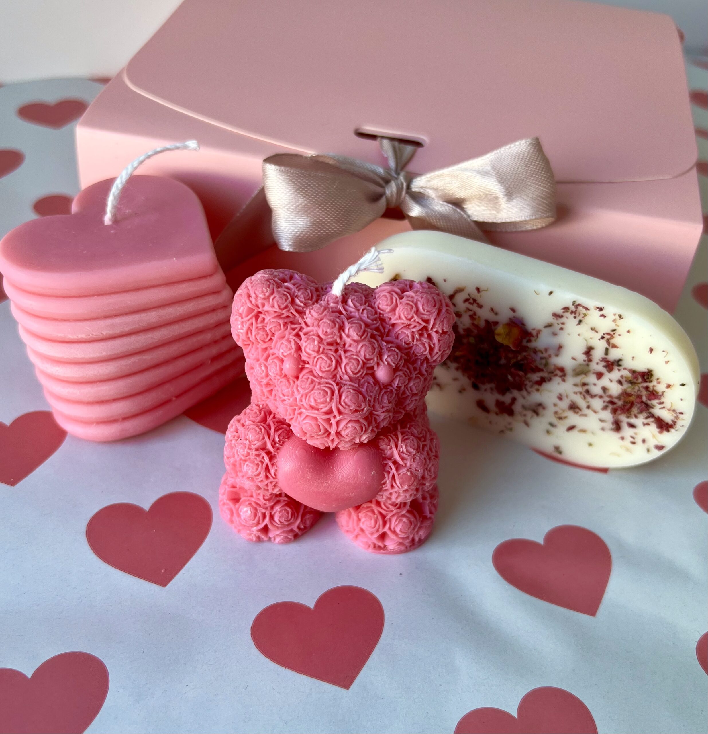 Zestaw Miś różany • spiralne serce • zawieszki